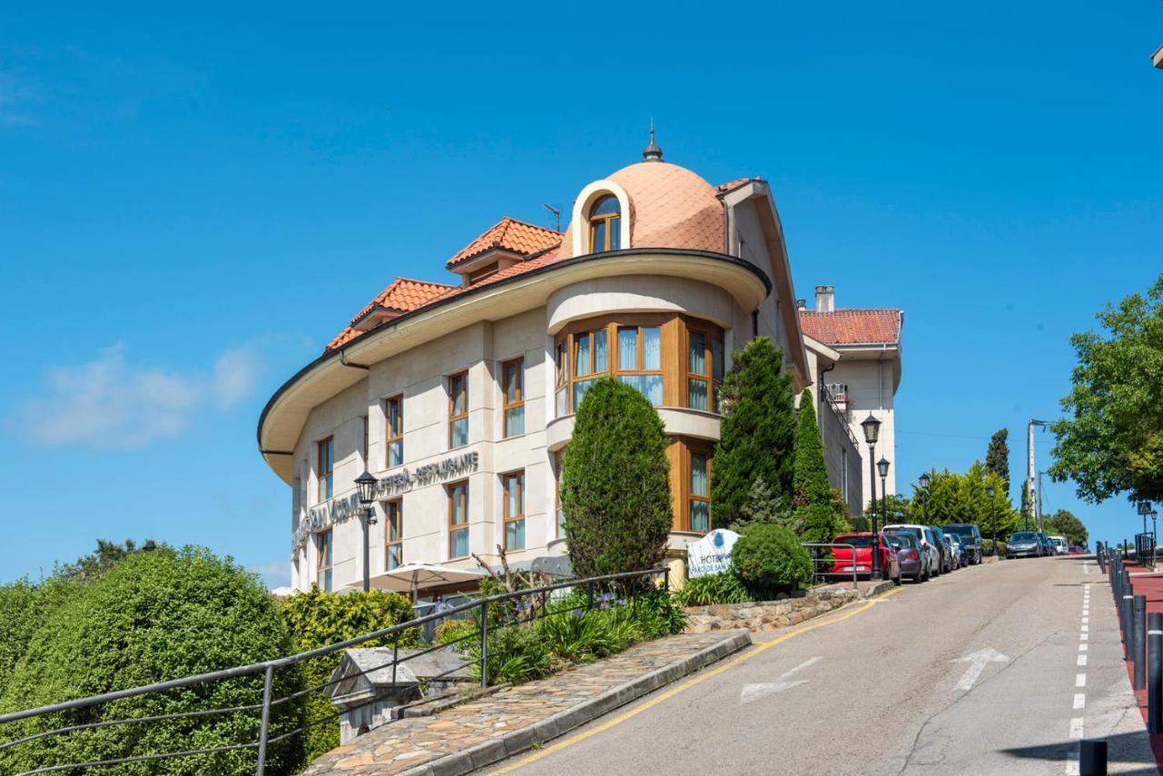 סן ויסנטה דה לה ברקרה Hotel Faro De San Vicente מראה חיצוני תמונה