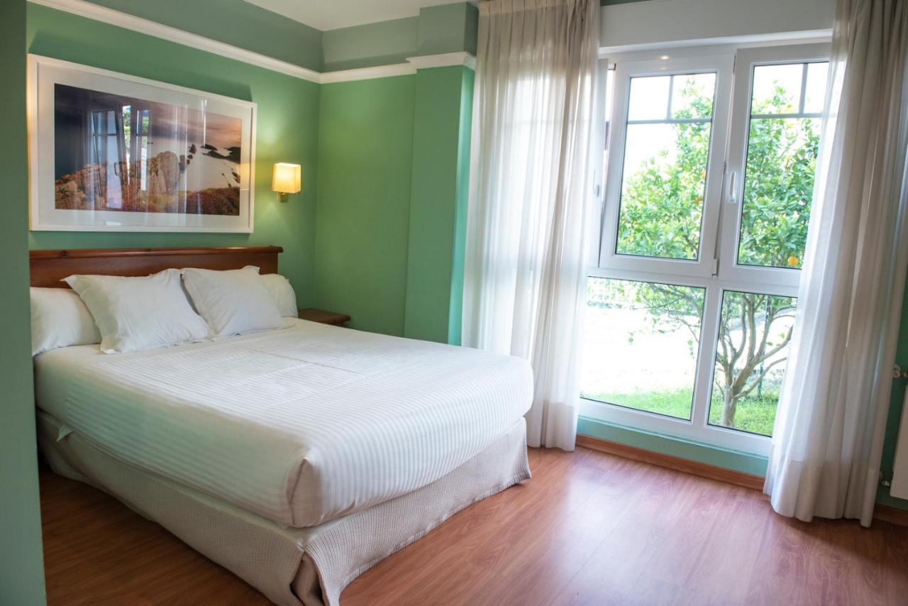 סן ויסנטה דה לה ברקרה Hotel Faro De San Vicente מראה חיצוני תמונה