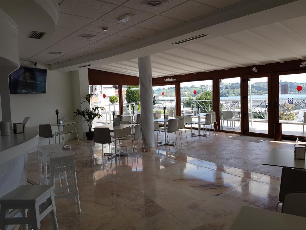 סן ויסנטה דה לה ברקרה Hotel Faro De San Vicente מראה חיצוני תמונה